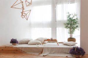 Créer une ambiance zen dans une chambre grâce aux matériaux naturels