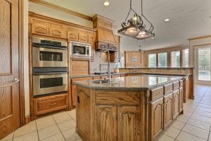 Cuisine vintage : comment réussir une rénovation au charme rétro ?